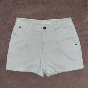 High waist pleated shorts
